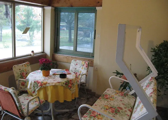 Garni Da Vito Otel *